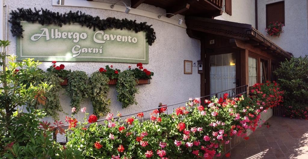 Albergo Garni Cavento Pinzolo Bagian luar foto